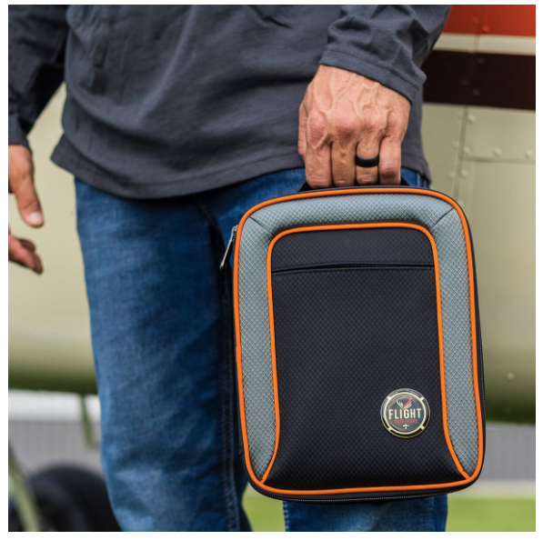 Flight OutfittersのデラックスiPadフライトデスク